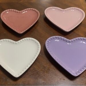 Williams Sonoma Heart-Shaped Dinnerware Set -. 8 plates. And 8 ramekins